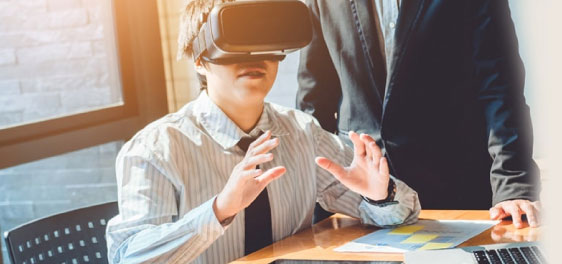 Transform your business using AR/VR apps
